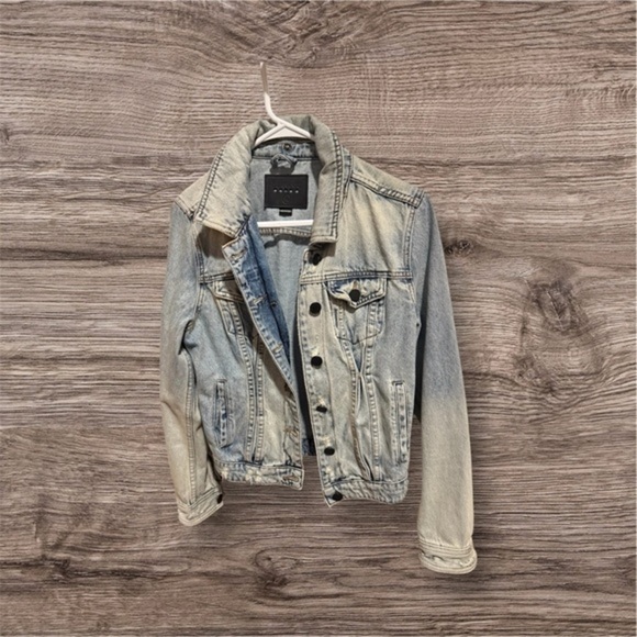 Blank NYC Jackets & Blazers - NWOT BlankNYC women’s Jean jacket ♥️